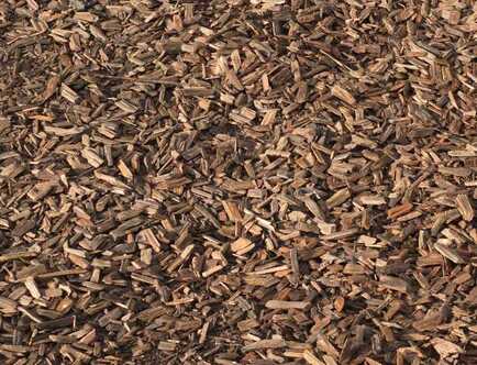 Wood mulch and bark chippings available for sale